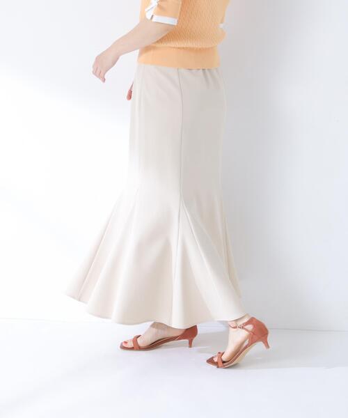 NATURAL BEAUTY BASIC(ナチュラルビューティーベーシック)の「ヘム切替マーメイドスカート(スカート・レディース・ブラック/オフホワイト/ダークブラウン・SMALL/MEDIUM/P/S)」の20枚目の写真