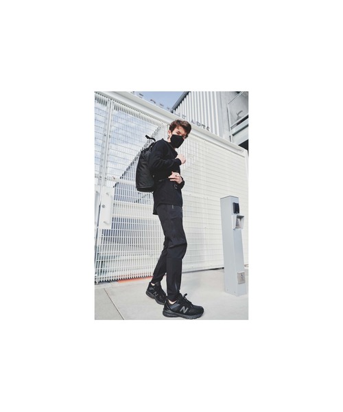 Aer(エアー)の「AER Sling Bag 3 / AER-11013(ショルダーバッグ・メンズ・ブラック・FREE)」の14枚目の写真