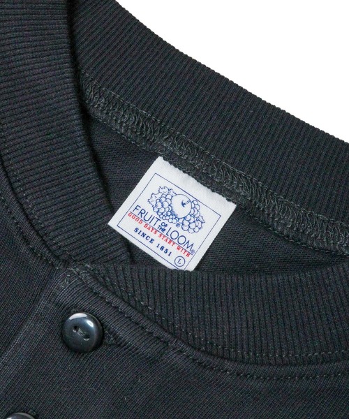 FRUIT OF THE LOOM(フルーツオブザルーム)の「《FRUIT OF THE LOOM/ヘビーオンス ヘンリーネックT》(Tシャツ/カットソー・メンズ・ブラック・LARGE)」の9枚目の写真
