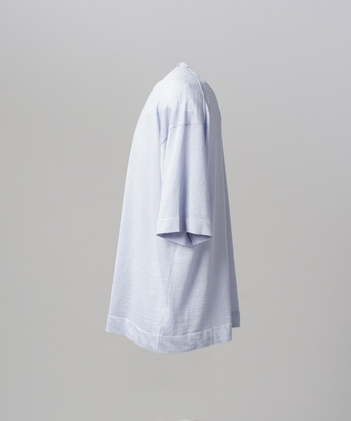 MAISON SPECIAL(メゾンスペシャル)の「《UNISEX》Ramie-SOLOTEX Prime-Over Crewneck Short Sleeve Knit T-shirt/ラミーソロテックスプライムオーバークルーネックショートスリーブニットTシャツ【MAISON SPECIAL/メゾンスペシャル】(Tシャツ/カットソー・メンズ・サックスブルー/ブラック/レッド・0/2/1)」の4枚目の写真