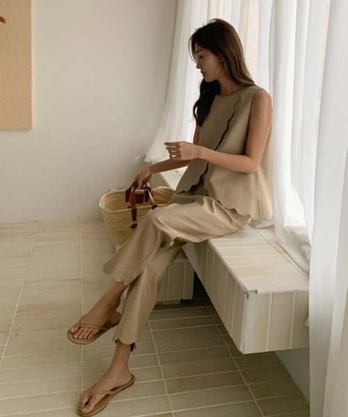 BIRTHDAY BASH（バースデイバッシュ）の「SCALLOPED SET UP LINEN100（スカラップセットアップリネン100%）（サロペット/オーバーオール・レディース・ベージュ・S/M/L）」の13枚目の写真