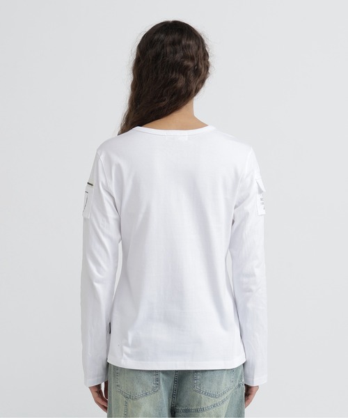 AVIREX（アヴィレックス）の「FATIGUE L/S T-SHIRT（Tシャツ/カットソー・レディース・ネイビー/ホワイト/ブラック/ホワイト系その他/ブラック系その他・M/S/L）」の9枚目の写真