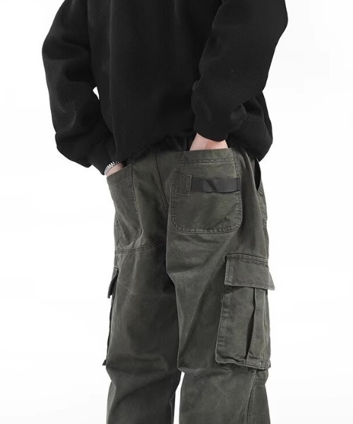 boemy(ボエミー)の「ルーズストレート カーゴパンツ(カーゴパンツ・メンズ・オリーブ/ダークグレー・M/L)」の11枚目の写真