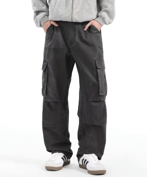 boemy(ボエミー)の「ルーズストレート カーゴパンツ(カーゴパンツ・メンズ・オリーブ/ダークグレー・M/L)」の4枚目の写真