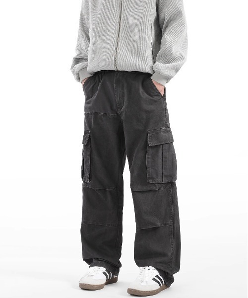 boemy(ボエミー)の「ルーズストレート カーゴパンツ(カーゴパンツ・メンズ・オリーブ/ダークグレー・M/L)」の8枚目の写真