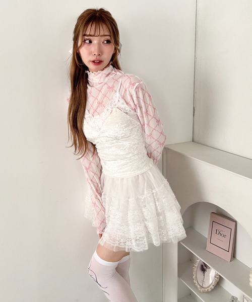 Loueme(ルエム)の「ヴィンテージレースベロアキャミソール(キャミソール・レディース・グレー/オフホワイト/ブラウン・FREE)」の13枚目の写真