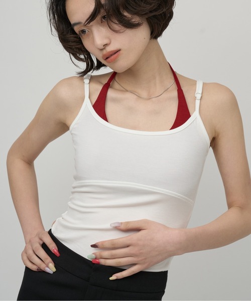 OFROOM（オフルーム）の「Bicolor Crop Cami｜バイカラークロップキャミ（キャミソール・レディース・ネイビー/ホワイト/ブラック/ブラウン・FREE）」の2枚目の写真