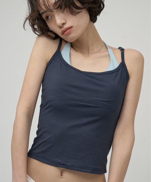 OFROOM（オフルーム）の「Bicolor Crop Cami｜バイカラークロップキャミ（キャミソール・レディース・ネイビー/ホワイト/ブラック/ブラウン・FREE）」の17枚目の写真