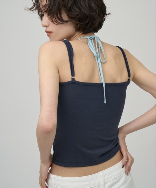 OFROOM（オフルーム）の「Bicolor Crop Cami｜バイカラークロップキャミ（キャミソール・レディース・ネイビー/ホワイト/ブラック/ブラウン・FREE）」の19枚目の写真