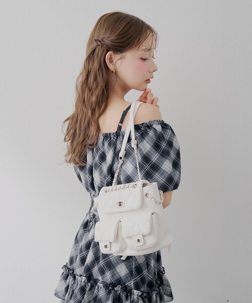 continuer de NICE CLAUP(コンティニューデナイスクラップ)の「キルティングミニリュック(バックパック/リュック・レディース・ホワイト/ブラック・FREE)」の5枚目の写真