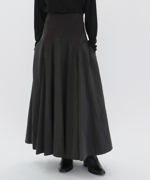 DRESSLAVE(ドレスレイブ)の「fit & flare waist rib skirt(フィット&フレア ウエストリブスカート)(スカート・レディース・チャコールグレー/バーガンディー・38/36)」の2枚目の写真