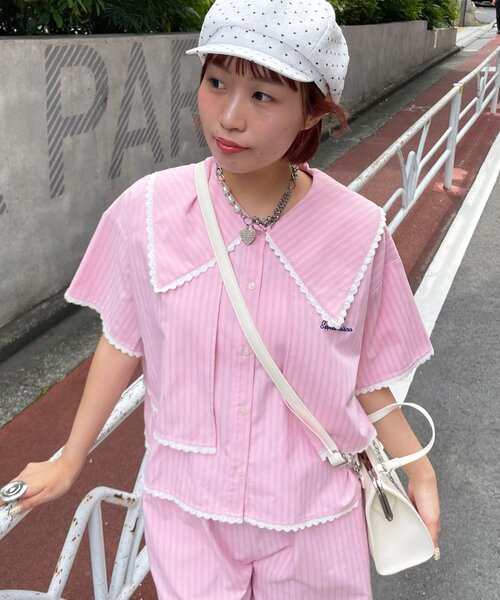 HELLO.SANFRANCISCO(ハローサンフランシスコ)の「【HELLO.SANFRANCISCO/ハローサンフランシスコ】ビックカラーストライプクロップドシャツ(シャツ/ブラウス・レディース・ピンク/ブルー・ONE SIZE)」の10枚目の写真