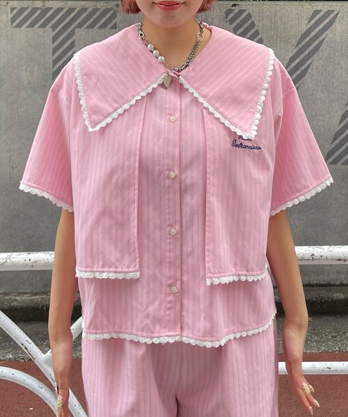 HELLO.SANFRANCISCO(ハローサンフランシスコ)の「【HELLO.SANFRANCISCO/ハローサンフランシスコ】ビックカラーストライプクロップドシャツ(シャツ/ブラウス・レディース・ピンク/ブルー・ONE SIZE)」の17枚目の写真