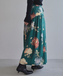 レディースのスカート（グリーン・カーキ/緑色系・花柄・ボタニカル柄