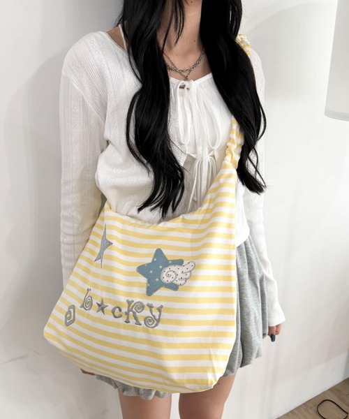 WEGO(ウィゴー)の「WEGO/パッチワークドロストショルダーバッグ(ショルダーバッグ・レディース・サックスブルー/グレー/ライトイエロー・FREE)」の3枚目の写真