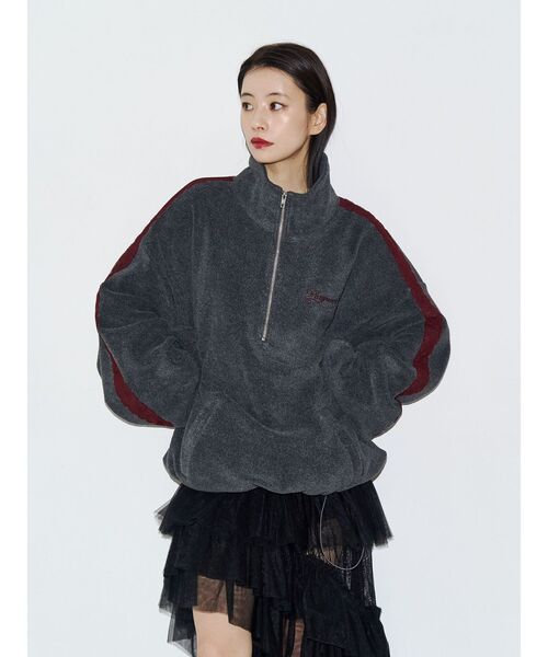 jouetie(ジュエティ)の「ハーフZIPルーズフリースプルオーバー(Tシャツ/カットソー・レディース・イエロー/ネイビー/グレー・FREE)」の13枚目の写真