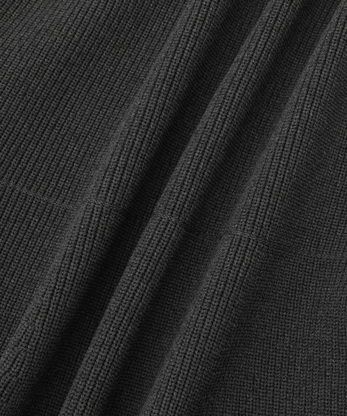 ADAM ET ROPE'(アダムエロペ)の「【WEB限定】・【サステナブル】ペプラムニットジレ(ベスト・レディース・ブラック/キナリ/グレー・FREE)」の12枚目の写真