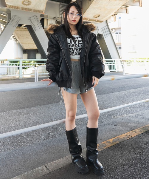 WEGO(ウィゴー)の「WEGO/【26年秋冬新作】フェイクファーフードパファーブルゾン(ダウンジャケット/コート・レディース・ブラック/カーキ/ピンク・FREE)」の22枚目の写真