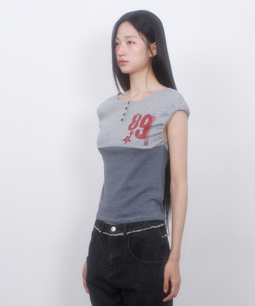 LMR(エルエムアール)の「ヘンリーネックストライプパフスリーブレスGREY(Tシャツ/カットソー・レディース・チャコールグレー・SMALL/MEDIUM)」の5枚目の写真