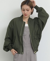 Re Fiina（フィーナ）の「ファンシェイプシアーＭＡ１（MA-1）」