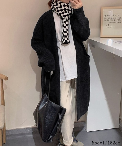 SEU(エスイーユー)の「【小柄さんにおすすめ】ローゲージ畦編みロングニットカーディガン 長袖 体型カバー ゆったり 【オフィスカジュアル】【きれいめカジュアル】 レディース韓国風 春服 秋服 冬服(カーディガン/ボレロ・レディース・ブラック/チャコール/ベージュ/アイボリー・フリー)」の16枚目の写真
