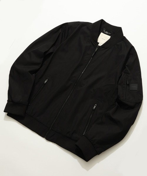 Calvin Klein（カルバン・クライン）の「【Calvin Klein/カルバンクライン】ELIAS MEMORY BOMBER/ライトウェイト ジップアップ ボンバージャケット（MA-1・メンズ・ブラック/オリーブ・S/M/XL/L）」の3枚目の写真