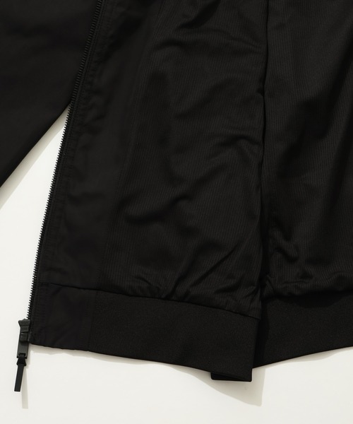 Calvin Klein（カルバン・クライン）の「【Calvin Klein/カルバンクライン】ELIAS MEMORY BOMBER/ライトウェイト ジップアップ ボンバージャケット（MA-1・メンズ・ブラック/オリーブ・S/M/XL/L）」の8枚目の写真