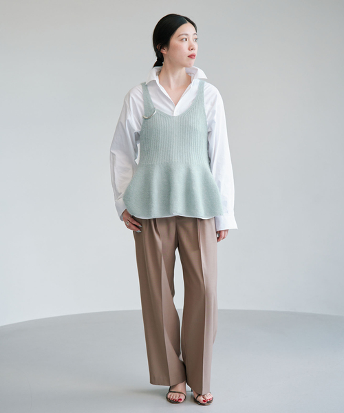 IENA(イエナ)の「モヘヤミックスペプラムタンク(ニット/セーター・レディース・チャコールグレー/サックスブルー・FREE)」の19枚目の写真