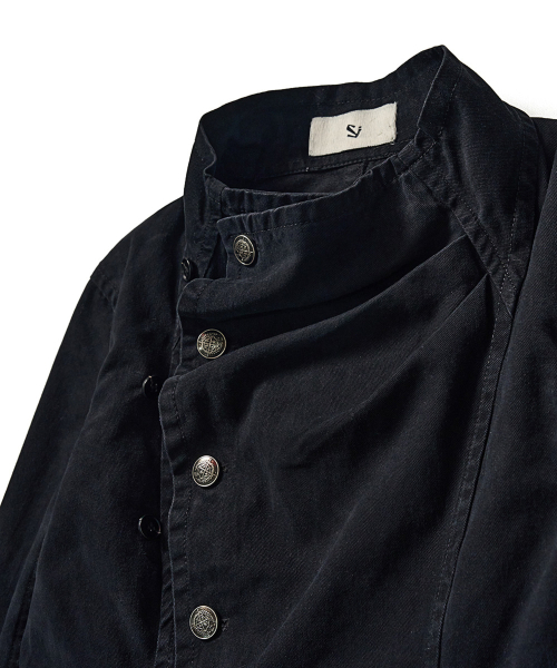 SCHISM INDUCING(スキズムインデューシング)の「ASYMMETRIC BUTTON COWL JACKET BLACK(その他アウター・レディース・その他・FREE)」の4枚目の写真