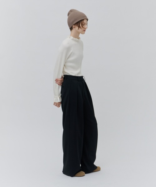 Plumel(プルメル)の「Frill Rib Knit Top / フリルリブニット(ニット/セーター・レディース・グリーン/オフホワイト/ブラック・MEDIUM)」の18枚目の写真