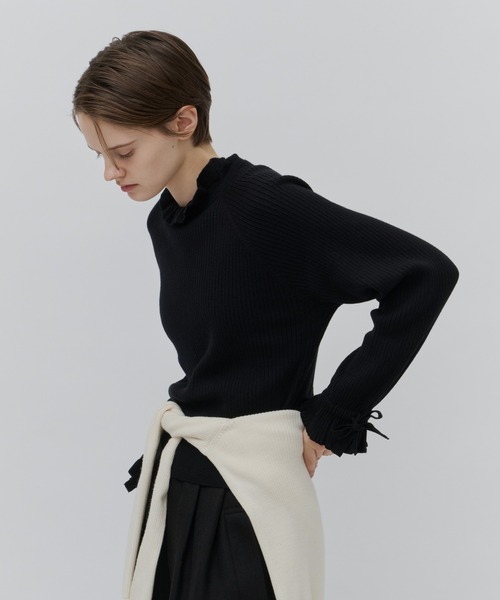 Plumel(プルメル)の「Frill Rib Knit Top / フリルリブニット(ニット/セーター・レディース・グリーン/オフホワイト/ブラック・MEDIUM)」の20枚目の写真