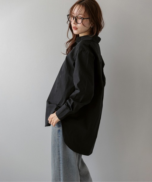 AMELY(エミリー)の「ラウンドヘムオーバーサイズシャツ/体型カバー/こなれ感(シャツ/ブラウス・レディース・ベージュ/ブラウン/ブラック・フリー)」の5枚目の写真