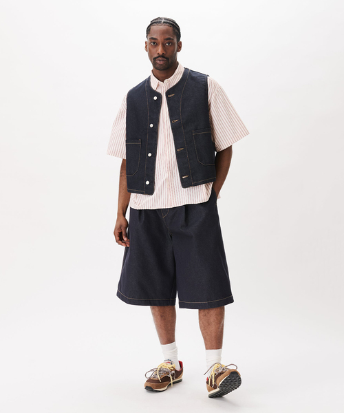 WISM(ウィズム)の「Estudio Niksen / エストゥディオ・ニクセン Raw Denim Stitch Vest(その他アウター・メンズ・ネイビー・FREE)」の13枚目の写真