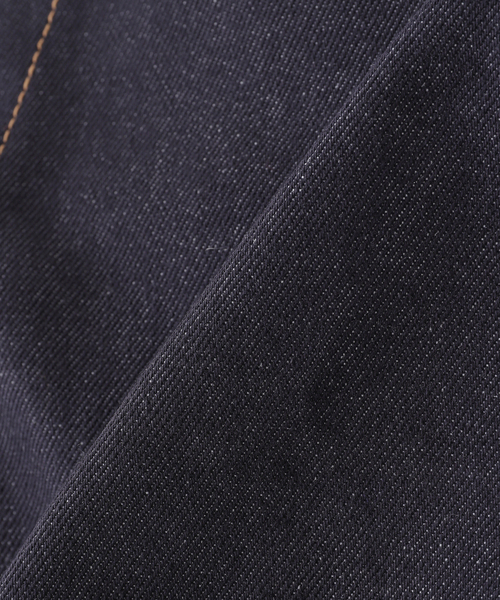 WISM(ウィズム)の「Estudio Niksen / エストゥディオ・ニクセン Raw Denim Stitch Vest(その他アウター・メンズ・ネイビー・FREE)」の2枚目の写真