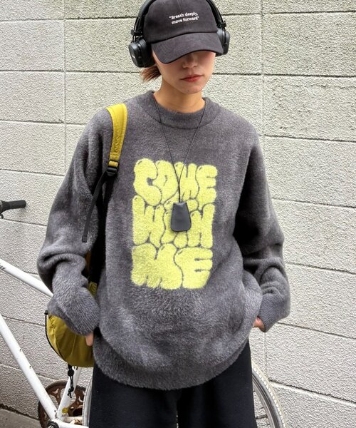 CIAOPANIC TYPY(チャオパニックティピー)の「【UNISEX】ニュアンスロゴシャギーニット(ニット/セーター・レディース・チャコールグレー/ブラック/ベージュ/グレー/ブルー・MEDIUM/LARGE)」の3枚目の写真