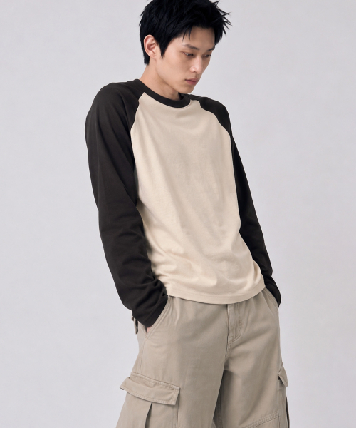 UNDEROFF(アンダーオフ)の「クロップド ラグラン ロングスリーブ Tシャツ クリーム(Tシャツ/カットソー・レディース・クリーム・MEDIUM/LARGE/X-LARGE)」の4枚目の写真