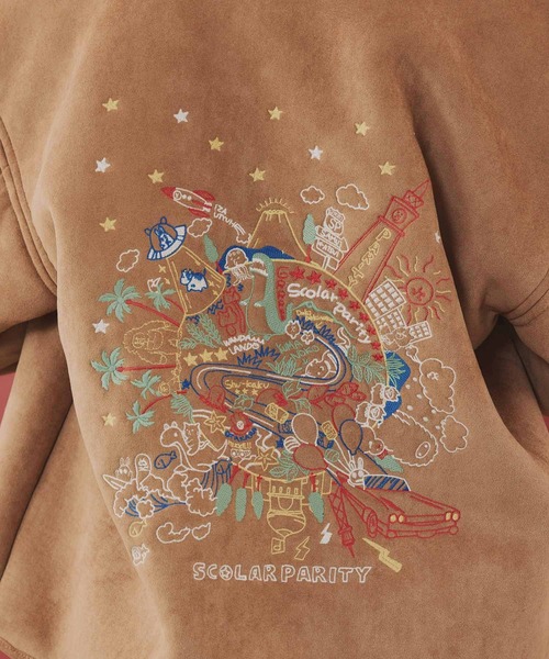 ScoLar Parity(スカラーパリティ)の「363119:Parityキャラ刺繍 フェイクムートンブルゾン(ブルゾン・レディース・ベージュ・M)」の8枚目の写真
