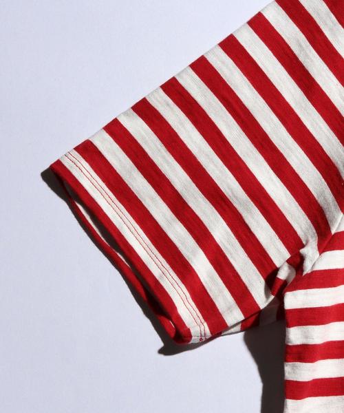 Guess(ゲス)の「<GUESS Originals>×<A$AP Rocky> STRIPE TEE/Tシャツ(Tシャツ/カットソー・メンズ・ネイビー/レッド・LARGE/MEDIUM/SMALL)」の5枚目の写真