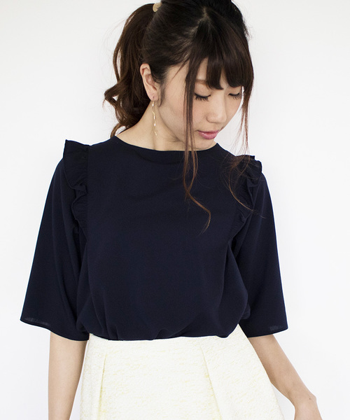 N.（N. Natural Beauty Basic）（エヌエヌナチュラルビューティーベーシック）の「フリルショルダーブラウス（シャツ/ブラウス・レディース・ネイビー/ホワイト/ピンク・MEDIUM）」の3枚目の写真
