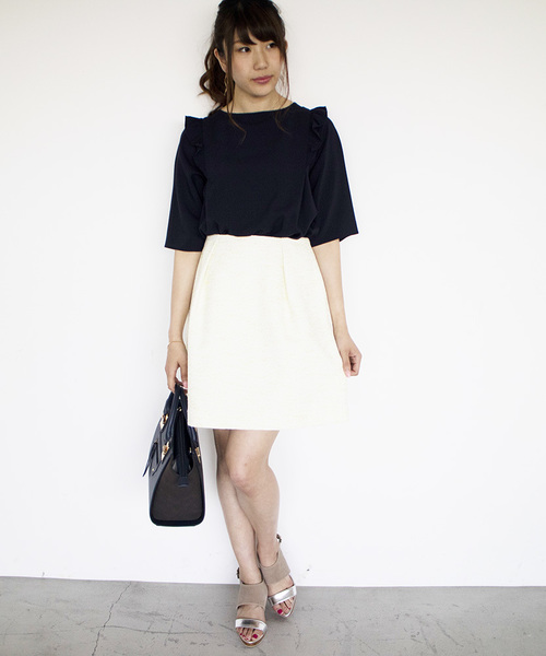 N.（N. Natural Beauty Basic）（エヌエヌナチュラルビューティーベーシック）の「フリルショルダーブラウス（シャツ/ブラウス・レディース・ネイビー/ホワイト/ピンク・MEDIUM）」の13枚目の写真