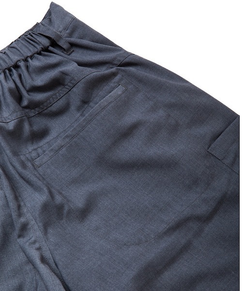 rehacer(レアセル)の「rehacer : Strady Sarouel Pants(スラックス・メンズ・ネイビー/グレー・LARGE/MEDIUM/SMALL)」の7枚目の写真