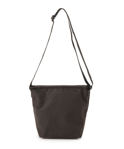 Manhattan Portage（マンハッタンポーテージ）の「Manhattan Portage / メッセンジャーバッグ（メッセンジャーバッグ・レディース・ブラック/ピンク・ONE SIZE）」の11枚目の写真