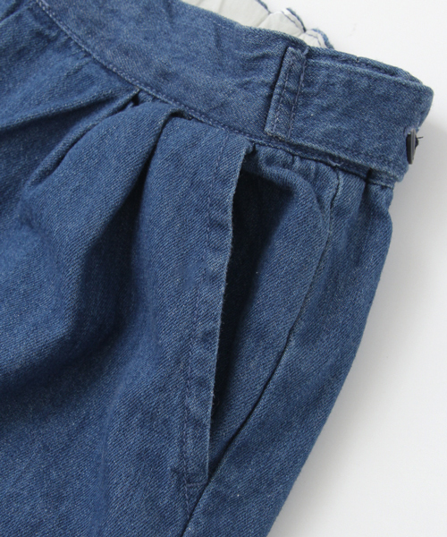 URBAN RESEARCH DOORS(アーバンリサーチドアーズ)の「DOORS デニムワイドパンツ(デニムパンツ・キッズ・インディゴブルー・105/135/90/120)」の4枚目の写真
