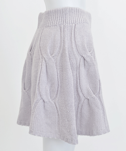 MICOAMERI（ミコアメリ）の「ケーブルニットスカート（スカート・レディース・ホワイト/ブラック/グレー・FREE）」の7枚目の写真