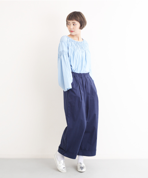 MERLOT（メルロー）の「フリルギャザーオフショルブラウス4913（シャツ/ブラウス・レディース・ブラック/ライトブルー/ベージュ/ピンク/オフホワイト・FREE）」の6枚目の写真