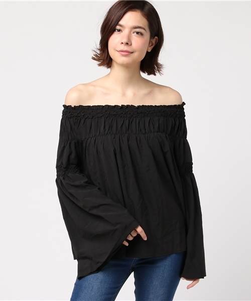 MERLOT（メルロー）の「フリルギャザーオフショルブラウス4913（シャツ/ブラウス・レディース・ブラック/ライトブルー/ベージュ/ピンク/オフホワイト・FREE）」の11枚目の写真