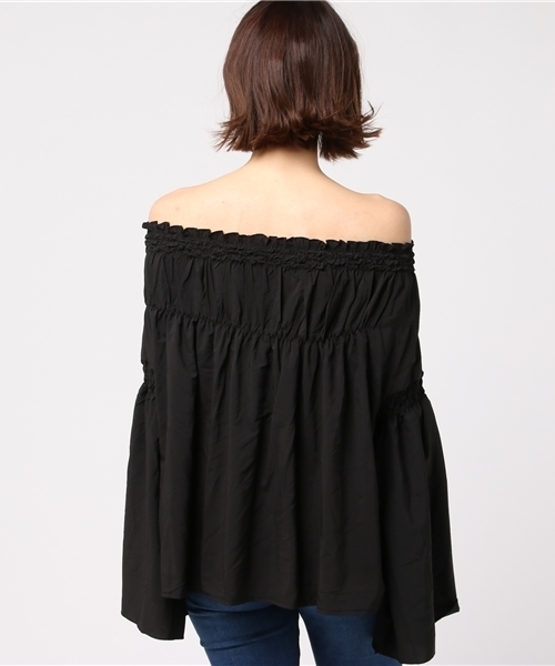 MERLOT（メルロー）の「フリルギャザーオフショルブラウス4913（シャツ/ブラウス・レディース・ブラック/ライトブルー/ベージュ/ピンク/オフホワイト・FREE）」の14枚目の写真