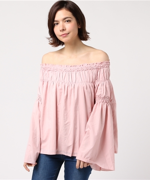 MERLOT（メルロー）の「フリルギャザーオフショルブラウス4913（シャツ/ブラウス・レディース・ブラック/ライトブルー/ベージュ/ピンク/オフホワイト・FREE）」の19枚目の写真