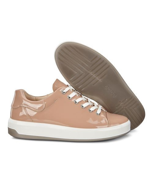 ecco 超美品　37サイズ　エナメル アイボリー レザー 厚底 スニーカー 美品】エコー レディース スニーカー ecco 超美品 37サイズ エナメル