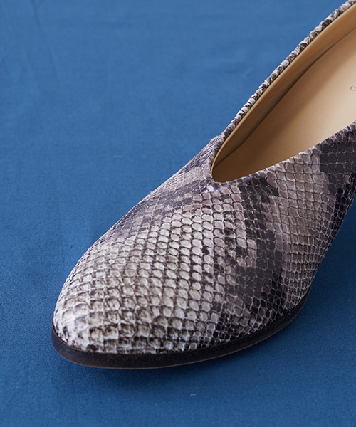 UNITED TOKYO（ユナイテッドトウキョウ）の「キューバンヒールシューティ（その他シューズ・レディース・ブラック/グレー/イエロー・0/2/1）」の11枚目の写真